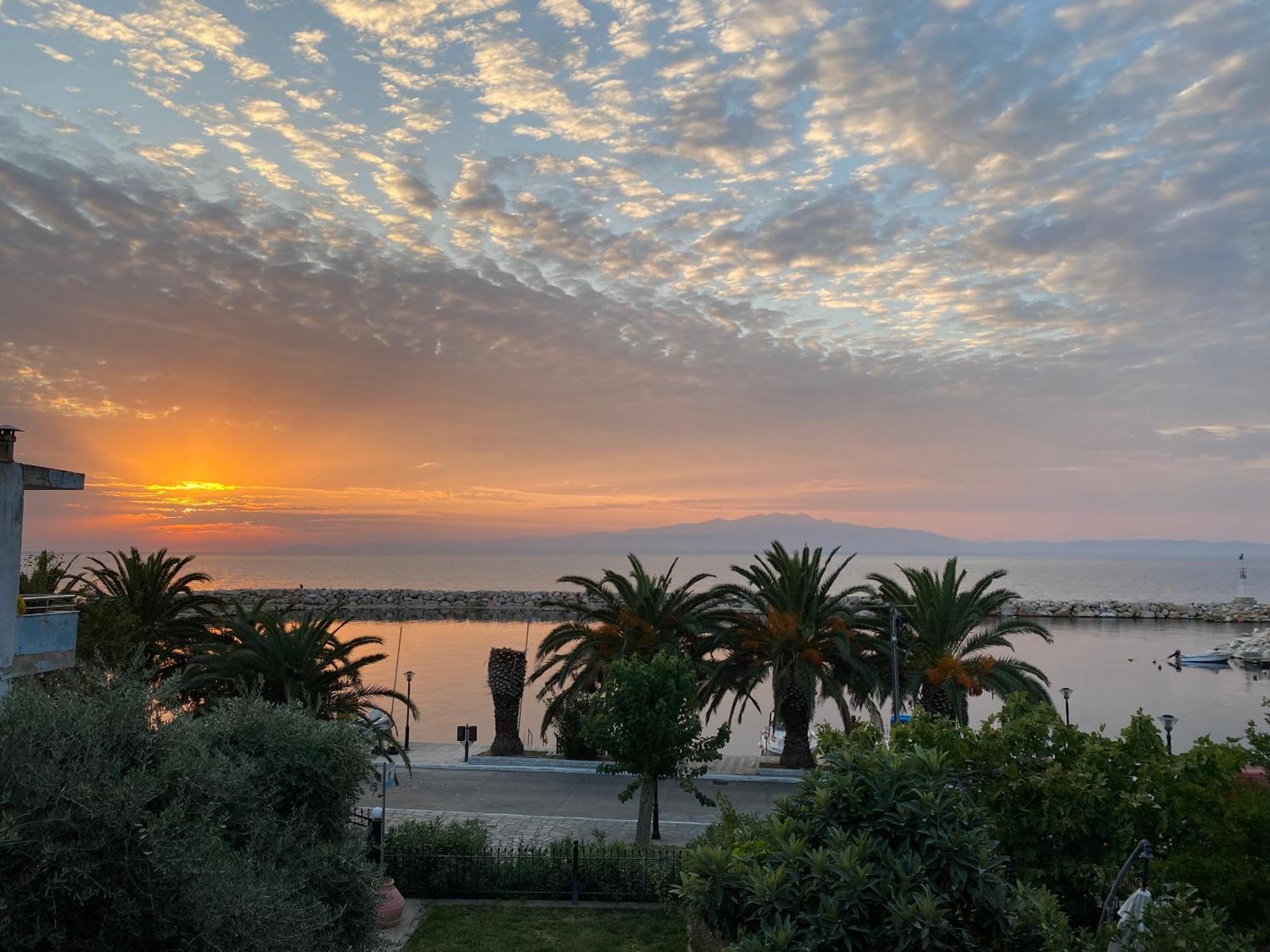 Sunsets In Thassos 1 Apartment Скала Сотирос Екстериор снимка